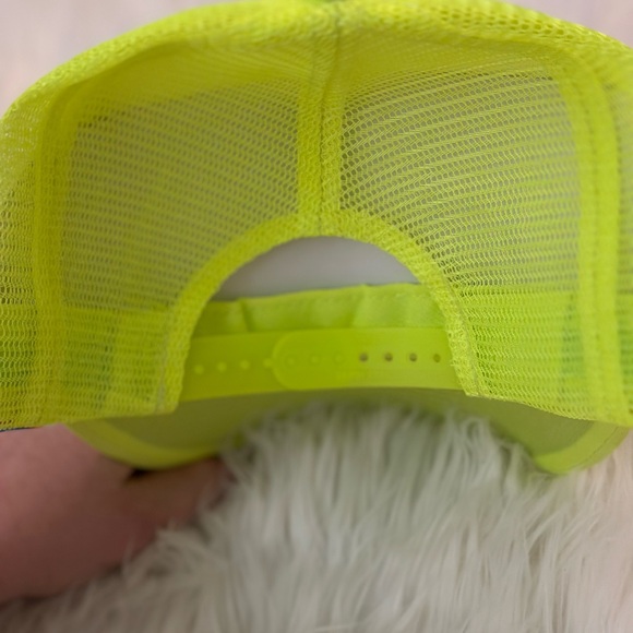 Neon Yellow Trucker Hat - Picture 3 of 3